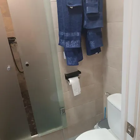 La Cueva Apartment *